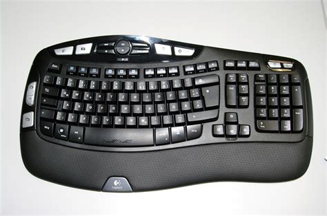 Logitech Wireless Keyboard K350 - Seite 2 | Review | Technic3D