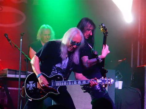 In Concert: Uriah Heep Review & Photo Gallery - hardrockhaven.net