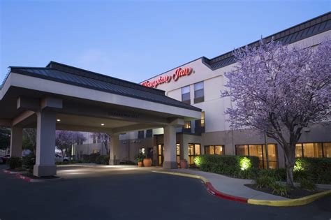 Hampton Inn Sacramento/Rancho Cordova - 16 Photos & 40 Reviews - Hotels - 10755 Gold Center ...