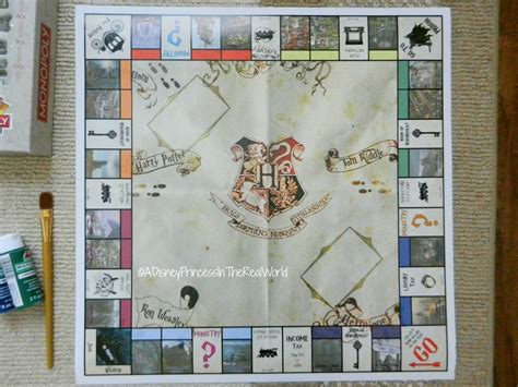 A Disney Princess in the real world : DIY Harry Potter Monopoly board!