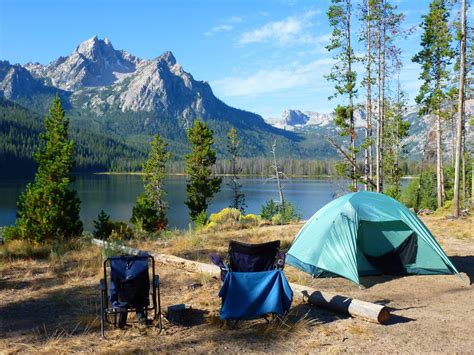 Stanley-lake-camping-Credit-Carol-Waller-2011 - Triestina