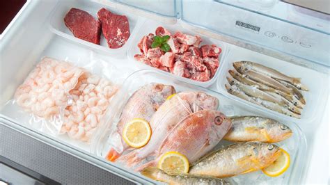 10 Major Mistakes To Avoid When Defrosting Seafood