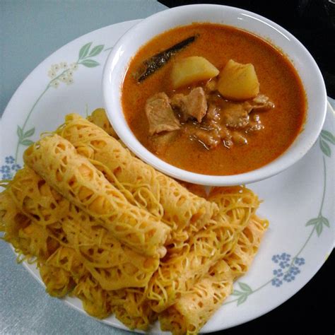 Husna's Life: RESEPI : roti jala dan kari ayam