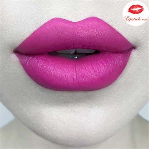 Son Kat Von D CRUSH Màu Hồng Cánh Sen Studded Kiss Crème Lipstick