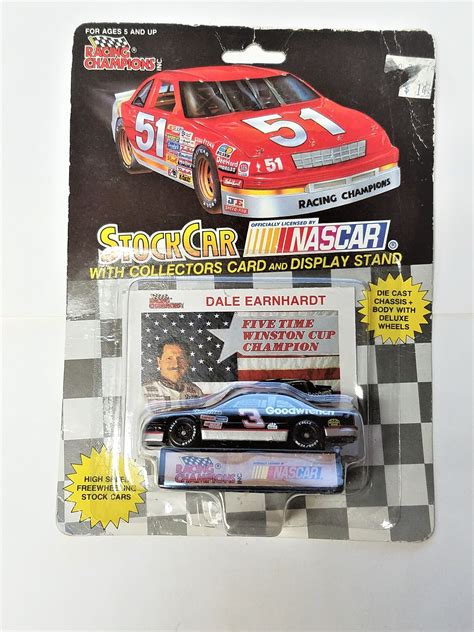 1992 Racing Champions 1:64 #3 Dale Earnhardt/Goodwrench/5-Time Champion ...