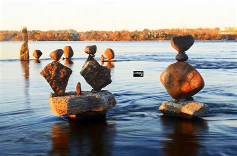 2022 "The SHINE of Balance" ( Sculpture | Balanced Rock Sculpture ) | Ottawa Rock Art