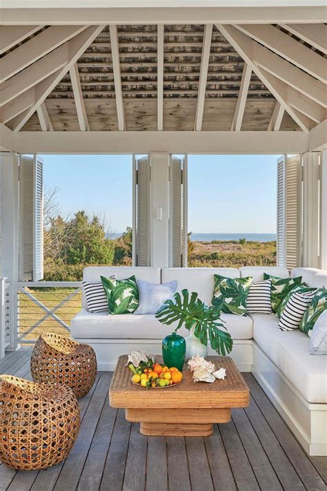 A Breezy South Carolina Beach House - The Glam Pad | Beach house interior, Dream beach houses ...
