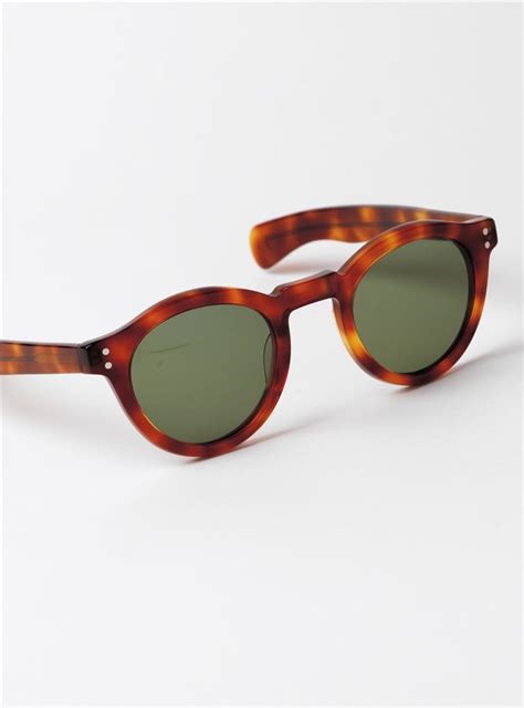 Bold Round Sunglasses in Amber | Sunglasses, Round sunglasses, Mens eye ...