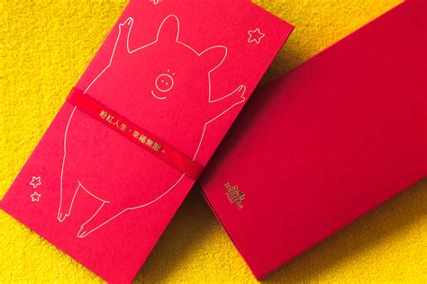 What Are Red Envelopes for Lunar New Year: Tips to Give, Top Best Designs | KnowInsiders