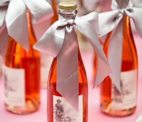 Wine Wedding Favors | Themes | TopWeddingSites.com