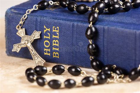 Rosary Beads, Cross and Bible Stock Photo - Image of obedience, loving: 29899704