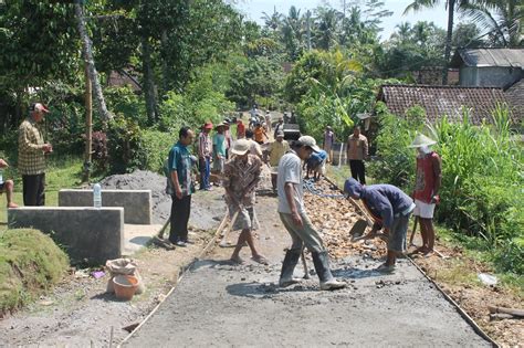 Karakteristik Masyarakat Desa - Geograph88