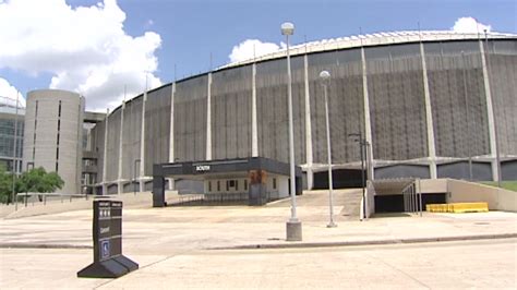 Harris Co. commissioners approve $105 million Astrodome renovation - ABC13 Houston