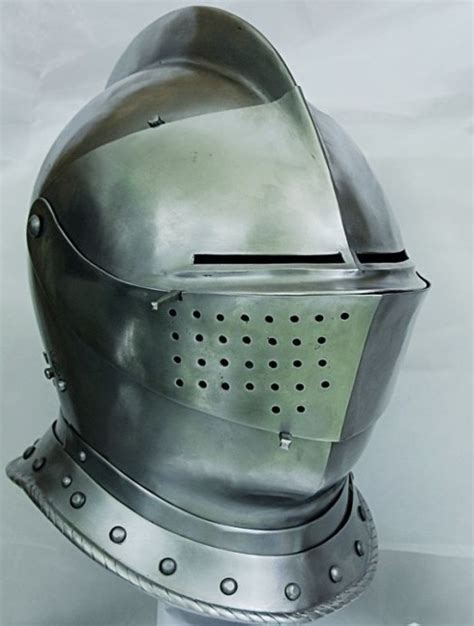 Armet closed helmet 16th century