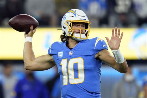 NFL Network analyst says Los Angeles Chargers QB Justin Herbert is the fourth-best quarterback ...