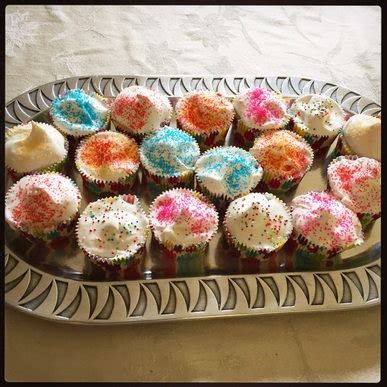 Queen Cake Cupcakes - Becky Diamond, Author