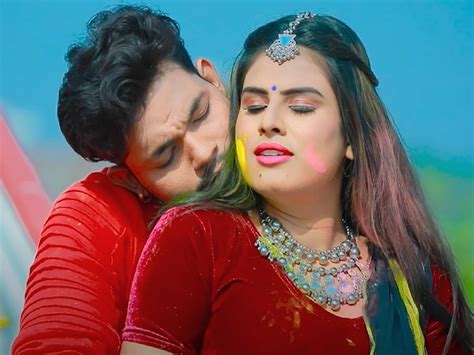 Ankush Raja New Bhojpuri Holi Song Anguri Se Bor Ke Lagaiha Gaana Viral ...