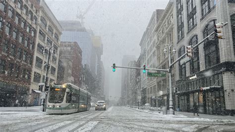 Detroit's QLine introduces new park-and-ride program through February - Axios Detroit