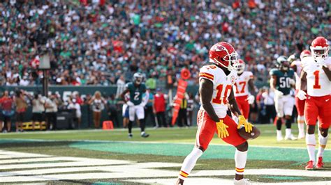 Every Tyreek Hill Catch From 3-TD Day in Week 4 | Chiefs vs. Eagles