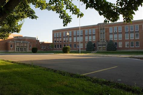 Taylorville High School | Taylorville IL | By: Nic512 | Flickr - Photo Sharing!