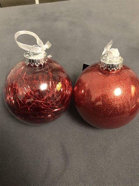 2x EXTRA LARGE CHRISTMAS RED BAUBLES - Glitter Or Lametta | eBay