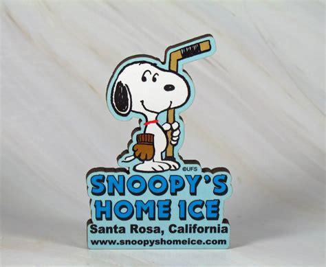 Snoopy's Home Ice Magnet - Hockey | snoopn4pnuts.com