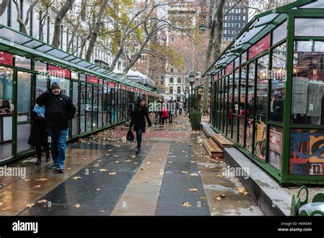 Bryant Park Winter Market Stock Photo - Alamy