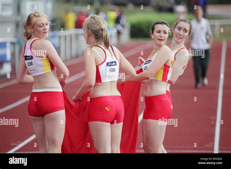 Womens 4x100 relay hi-res stock photography and images - Alamy