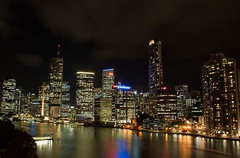 Brisbane Skyline by Night | Skyline, Brisbane, Photo