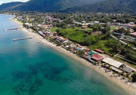 Top 7 Best Beaches in Honduras - toplist.info