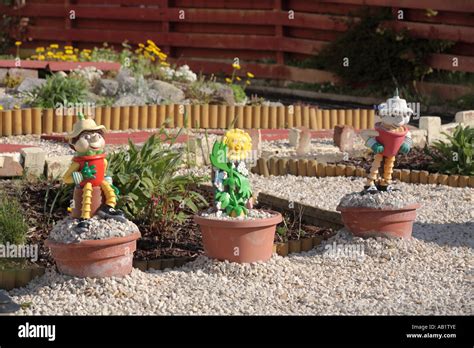 Bill and Ben the flower pot men Stock Photo: 7285693 - Alamy