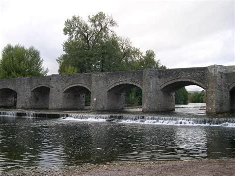 Crickhowell Bridge (Crickhowell, 1706) | Structurae