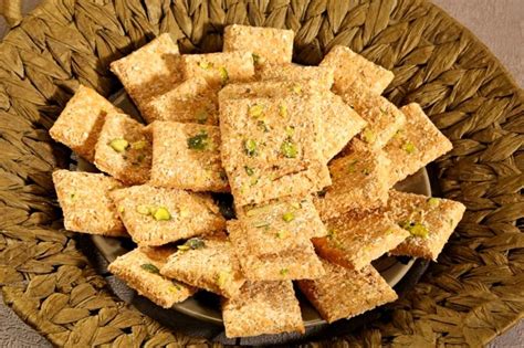 Happy Lohri 2020- Here are the Food Items You Must Try Today