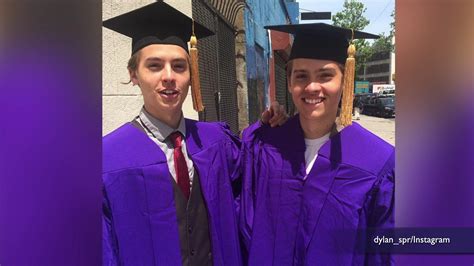 Dylan and Cole Sprouse switch places at their NYU graduation