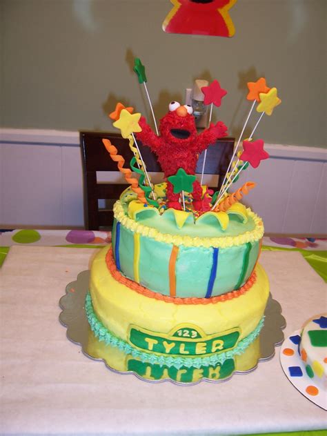 Sesame Street/Elmo cake I made for my nephew's first birthday. My first ...