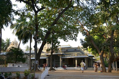 Ramana Maharshi Ashram, Thiruvannamalai, … – License image – 71392964 lookphotos