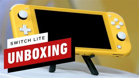 Nintendo Switch Lite Unboxing (Yellow) - YouTube