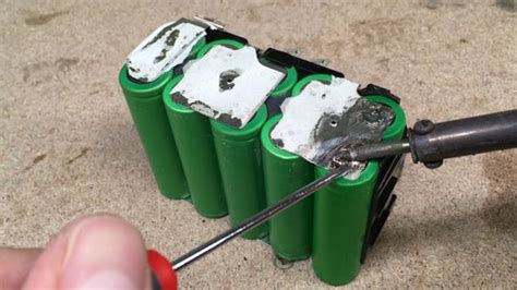 DIY: Repair Makita BL1830 Battery by Making One Good From Two Bad : 8 Steps (with Pictures ...