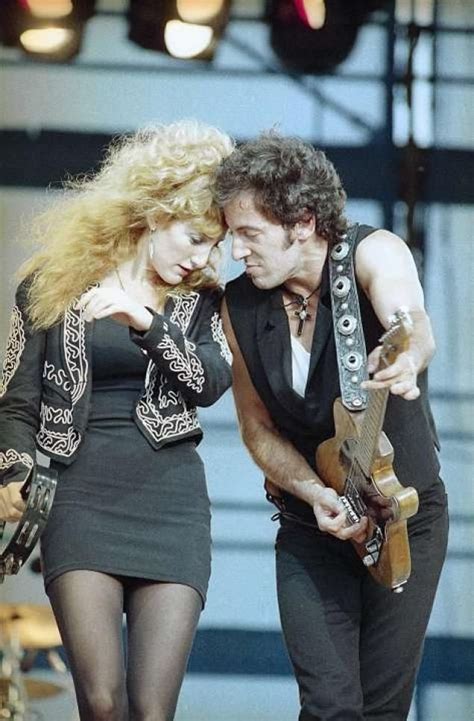 Bruce Springsteen book excerpt: From a 'Tunnel of Love' with Julianne ...