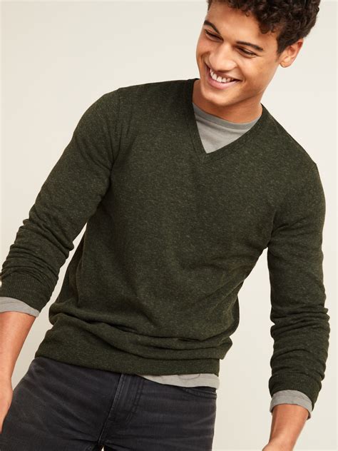 Soft-Washed V-Neck Sweater | Old Navy