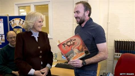 Duchess of Cornwall visits HMP Coldingley prisoners - BBC News