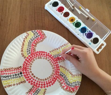 NAIDOC - Dot Painting Paper Plate Snake - School Mum