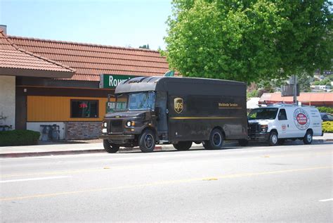 UPS truck A 5-24-12 | United Parcel Service van # 112803 pau… | Flickr - Photo Sharing!