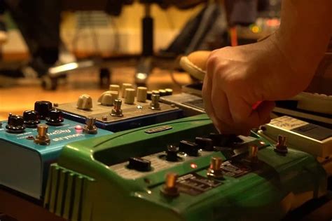 A Guitarist’s Guide To Setting Up A Pedal Board