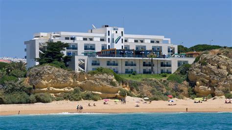 Alisios Hotel, Albufeira, Algarve, Portugal. Book Alisios Hotel online