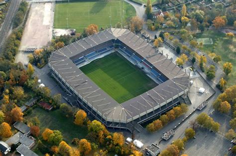 Rénovation en vue du Stade de Strasbourg ? • OStadium.com