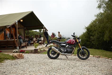 Triumph enters the 400cc market with the Speed 400 and Scrambler 400 X ...