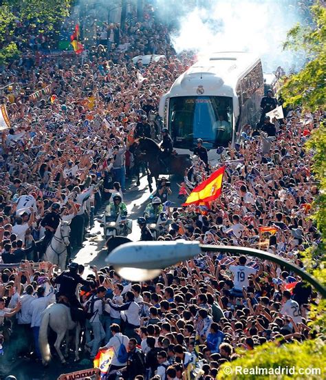 Real Madrid team bus showing up to their game today : r/pics