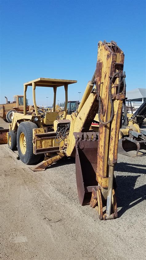 1980 MASSEY FERGUSON MF50A For Sale in Bakersfield, California | MachineryTrader.com