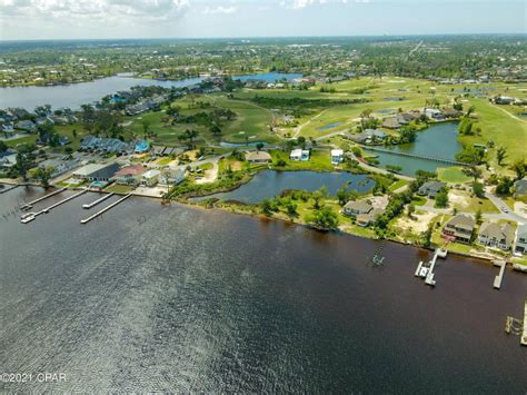 With Waterfront - Homes for Sale in Lynn Haven, FL | realtor.com®